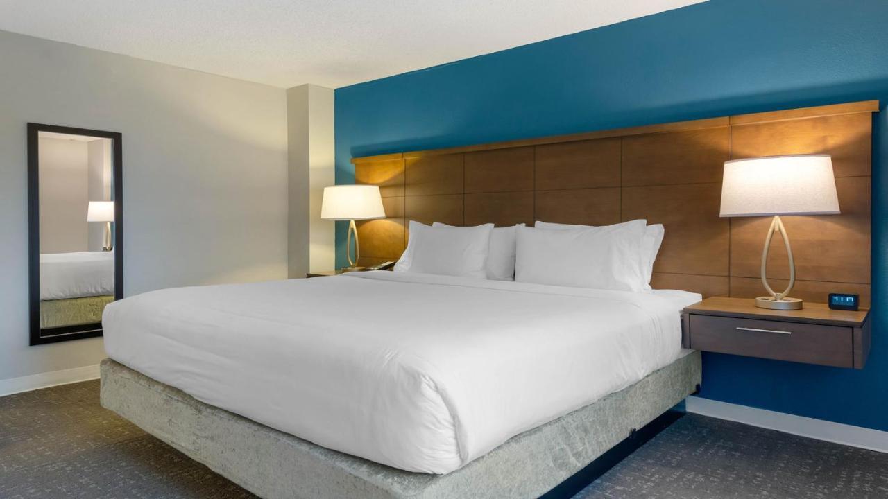 Staybridge - Airport By Ihg 3* Calgary